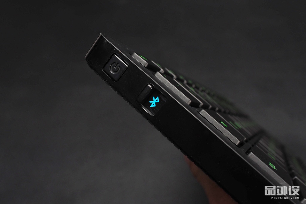 雷蛇黑寡妇竞技版键盘2014测评,雷蛇终极版键盘测评