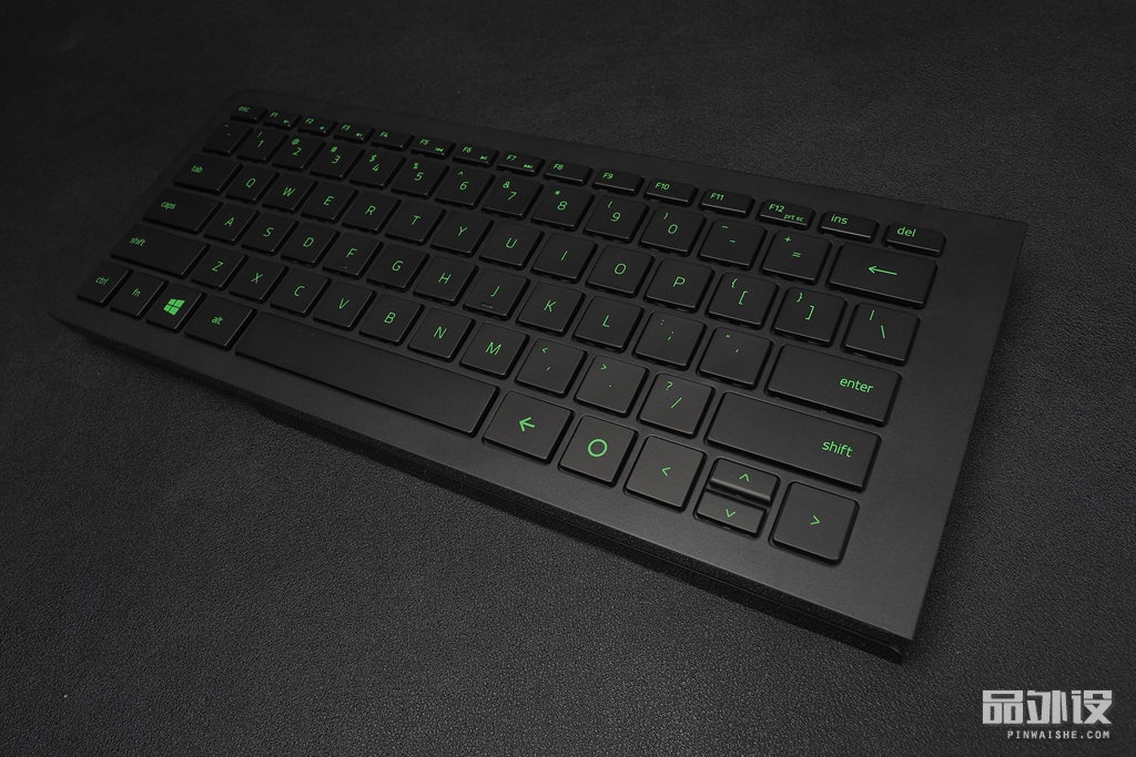雷蛇黑寡妇竞技版键盘2014测评,雷蛇终极版键盘测评