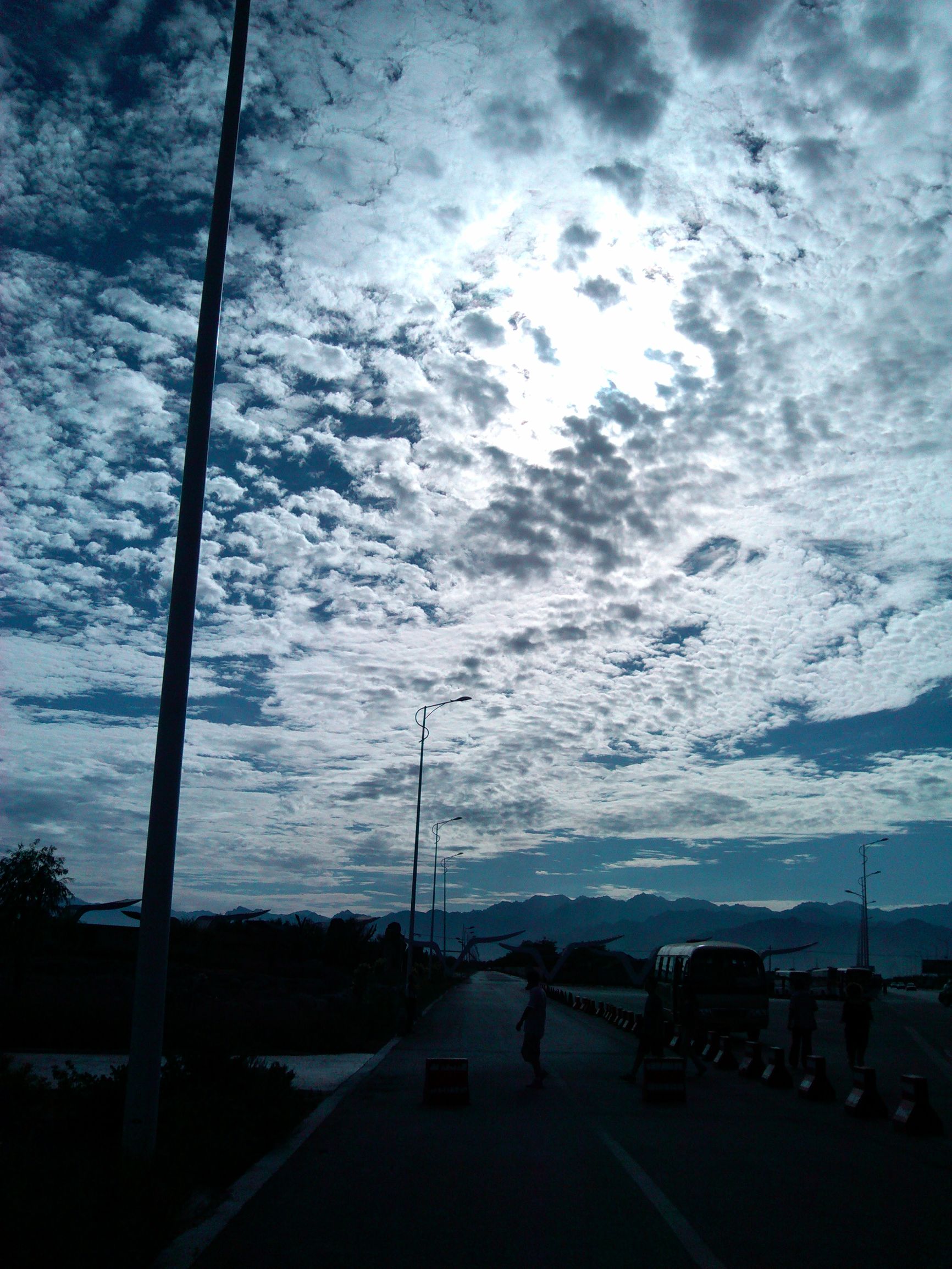 狂撒狗粮虐单身狗,银川精品一日游