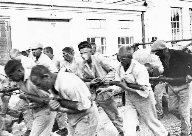 纳粹时期的德国生活,纳粹统治的德国真的幸福吗