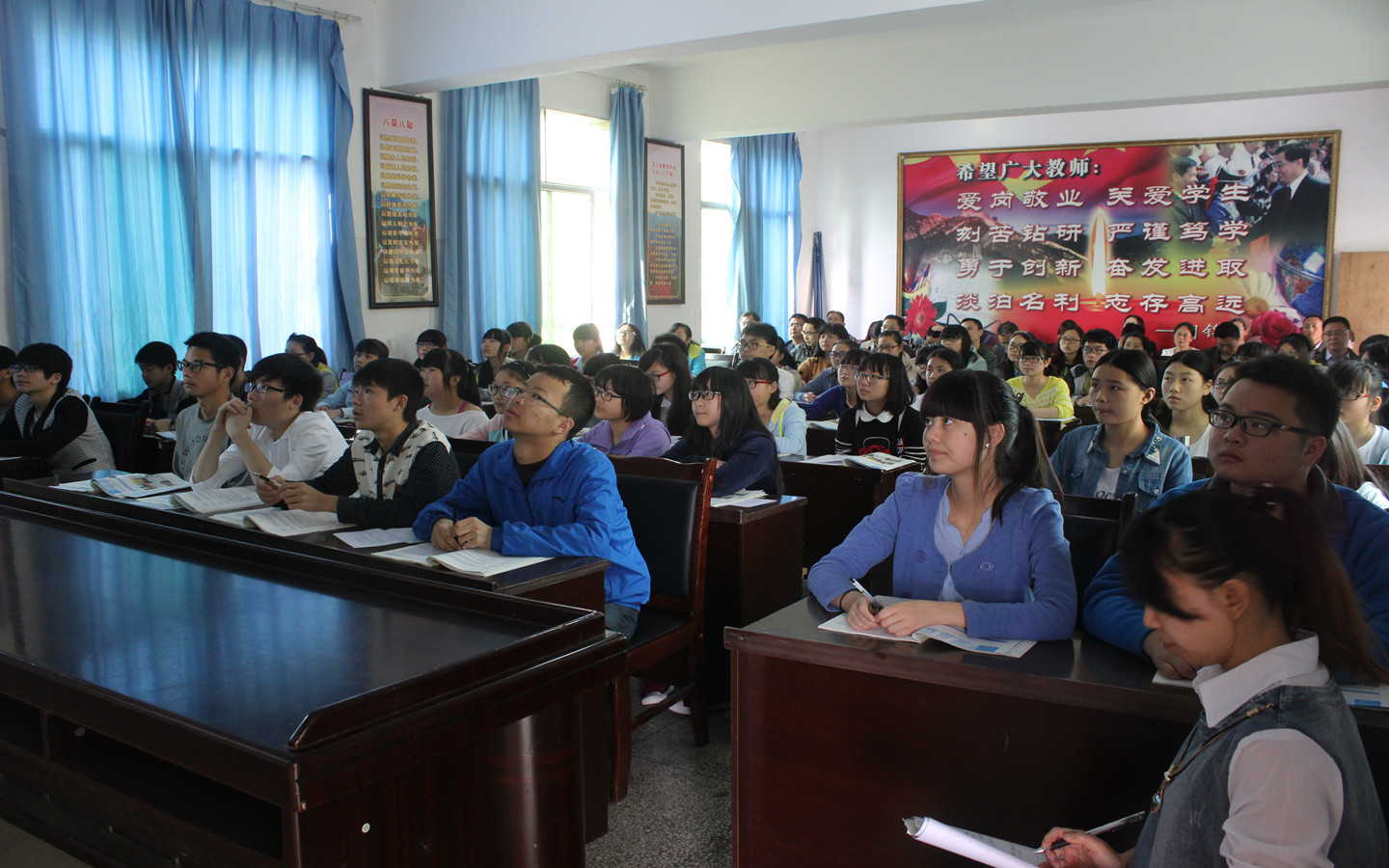 眉山龙正高中怎么样,四川眉山龙正高中