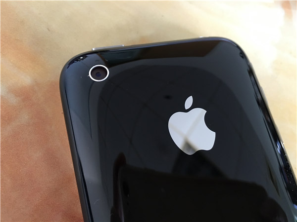 一部iphone的价格可以买到什么,39块9一台苹果iphone你们敢买吗