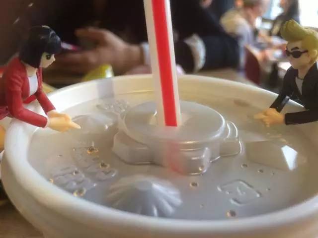 如此妖寿的魔性扭蛋,被集体*菊爆**我却很想买是为何?