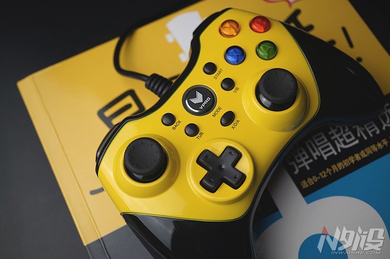 雷柏v600游戏手柄评测,雷柏v600s手柄无线连接