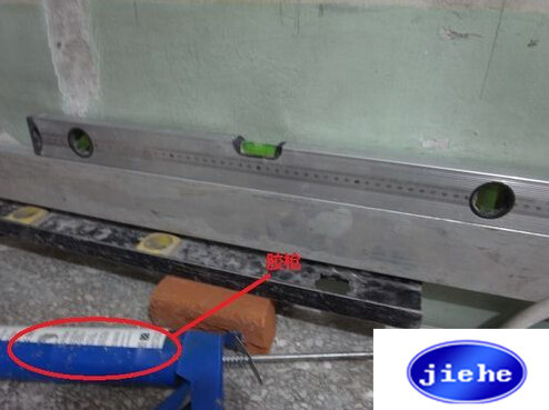 上墙瓷砖空鼓脱落修补专用胶,瓷砖脱落修补胶使用方法视频