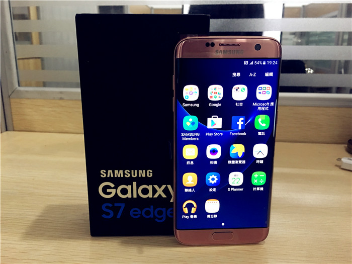 三星s7edge和s7买哪个,三星s7和s7edge哪个更值得买