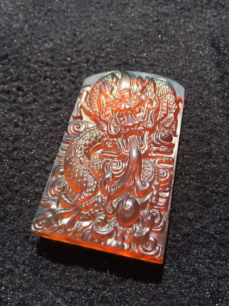 我和琥珀的故事（二） 5月31日新入市琥珀精品赏析和估价