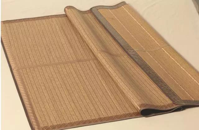 7天大婴儿背部突发巨大脓包导致休克！这东西东莞每个家庭都有。