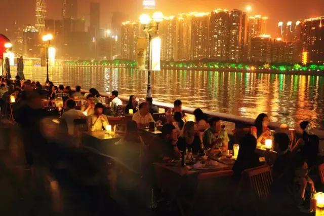 一广州人去迪拜，但最后回来哭着说