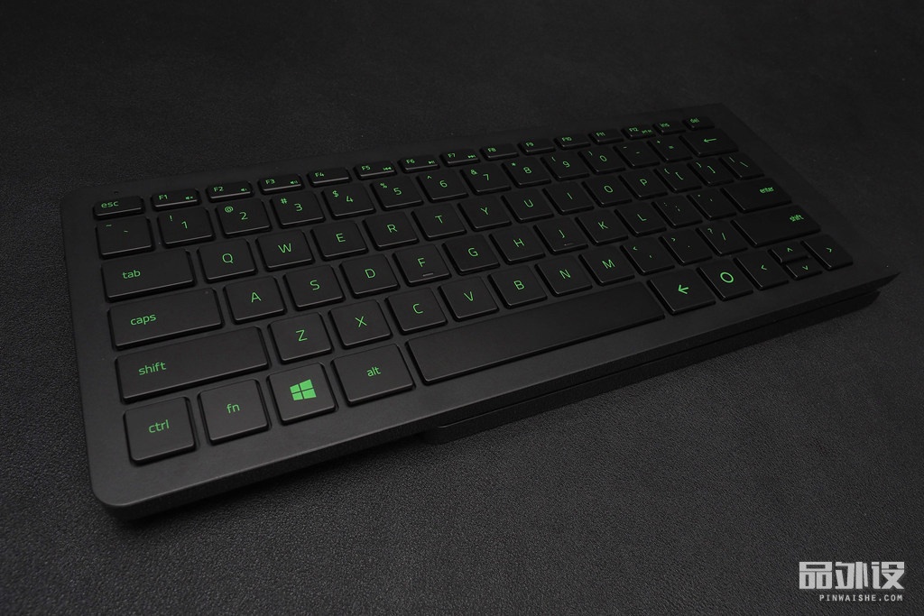 雷蛇黑寡妇竞技版键盘2014测评,雷蛇终极版键盘测评