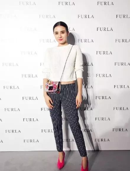 潮流入货|她们都中了“条纹毒”！