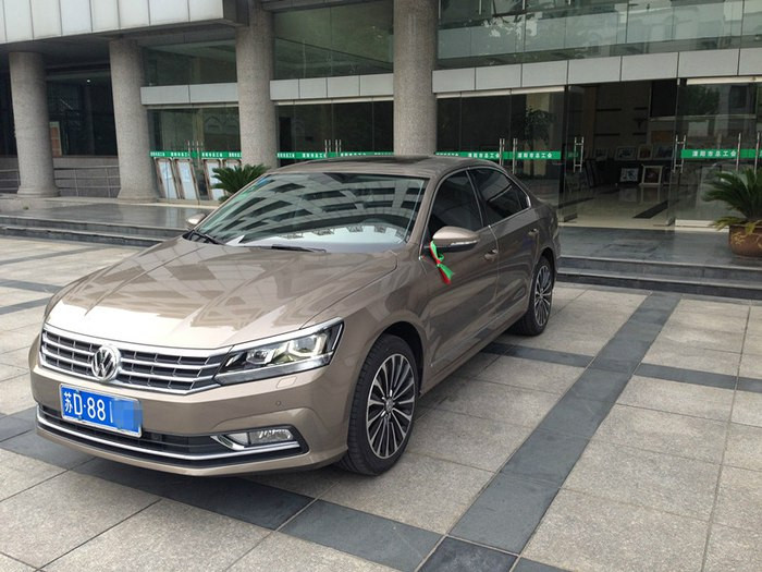 退伍军人误打误撞，16款*萨特帕**1.8T御尊版釉金，科技感超赞