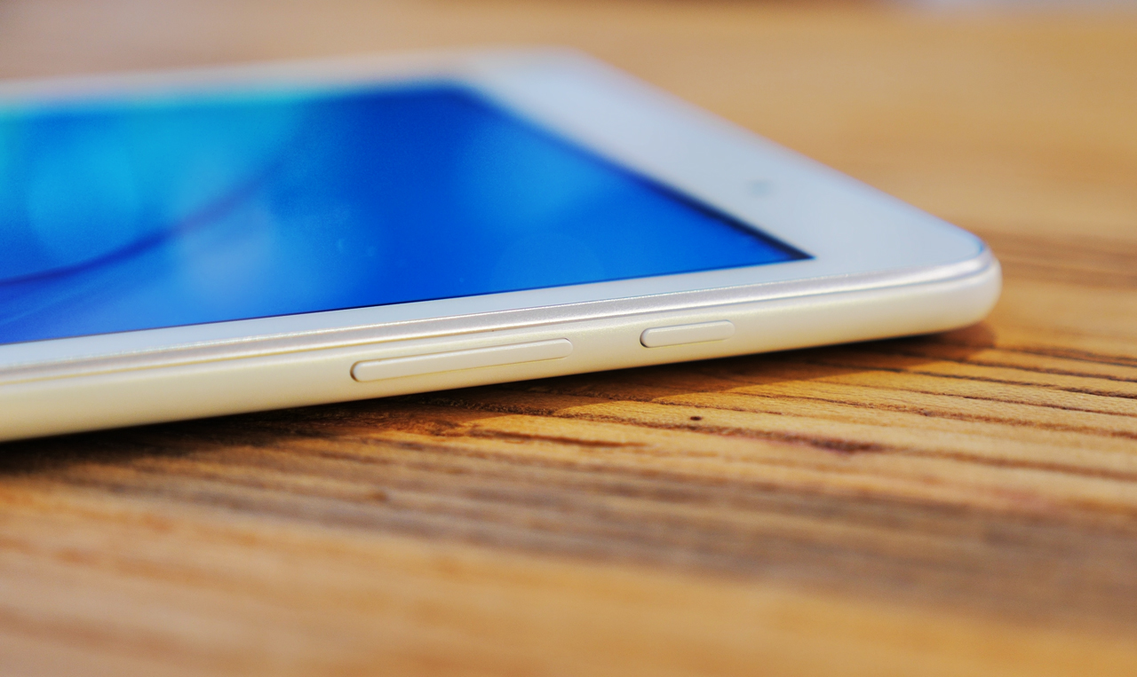 华为揽阅m210.1寸可以玩什么游戏,华为揽阅m210.1寸值得购买吗