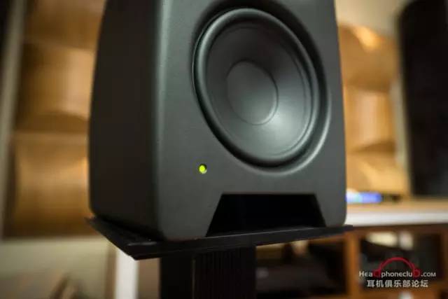 或许是耳机发烧友的第一对音箱——说说真力M030