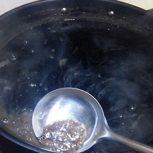 鲜奶蜂蜜龟苓膏怎么做,自制龟苓膏蜜糖怎么熬好吃