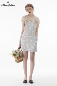 显年轻的背带裙推荐,可爱减龄背带裙