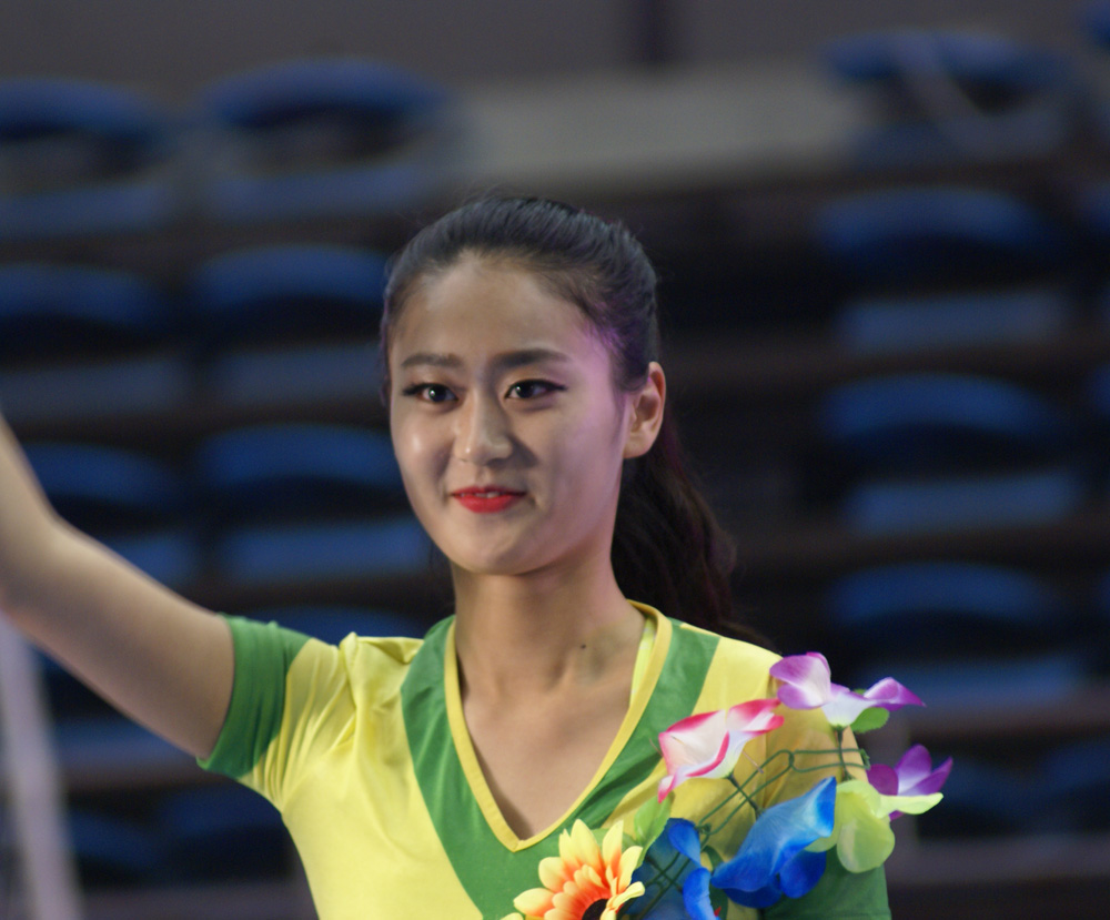 实拍中国大学生五人制足球联赛南大区上的50位美女