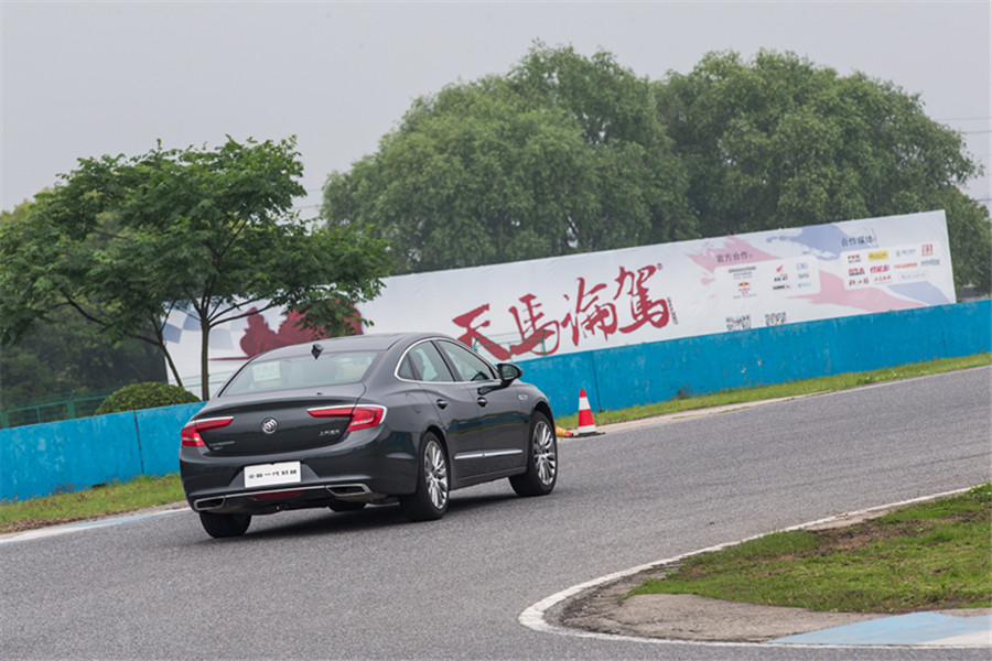 新君越动力怎么样,新君越的车主真实感受