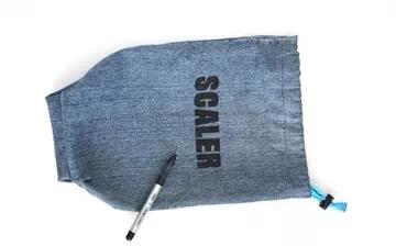 用旧牛仔裤做好看的挂墙收纳袋,旧牛仔裤改造车载收纳袋