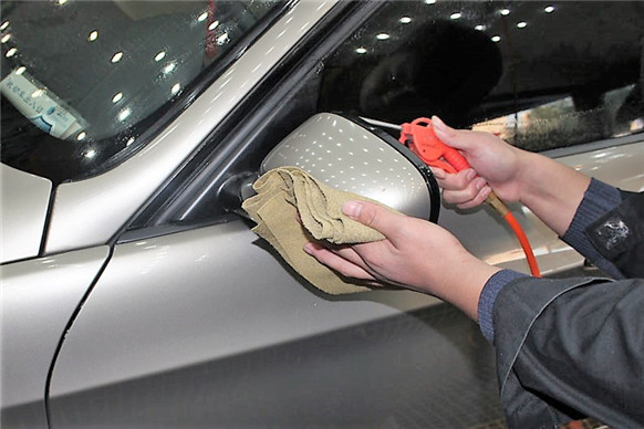 让我来告诉你洗车的正确方法,洗车的正确方法不伤车漆