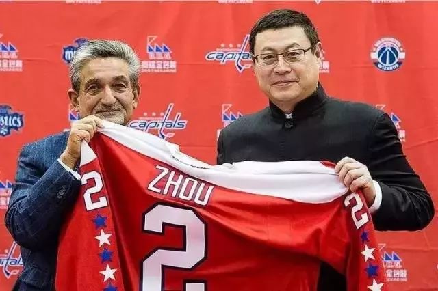 60岁靠100元起家致富,他60岁创业卖鸡汤年赚60亿