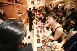 海外代购内地开实体店,海外代购实体店装修