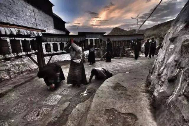 在藏区拍照别装NB，至少做到这三点