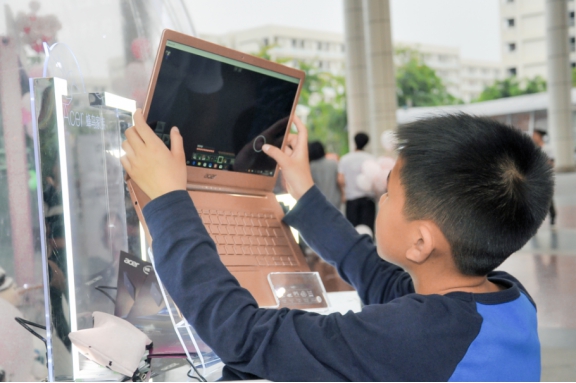 开学要“玩美”!宏碁梦幻开启校园玩乐体验季