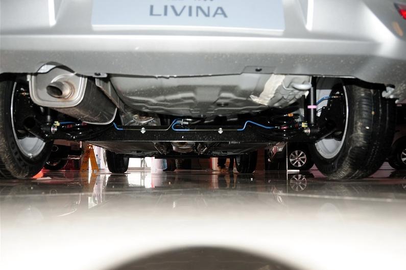 最新款日产骊威,7万就能落地的省油紧凑型家轿