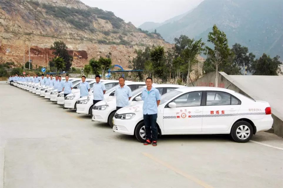 恭贺:自全国驾校校长分享交流会以来全国48家驾校启用军博软件