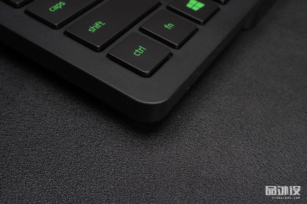 雷蛇黑寡妇竞技版键盘2014测评,雷蛇终极版键盘测评