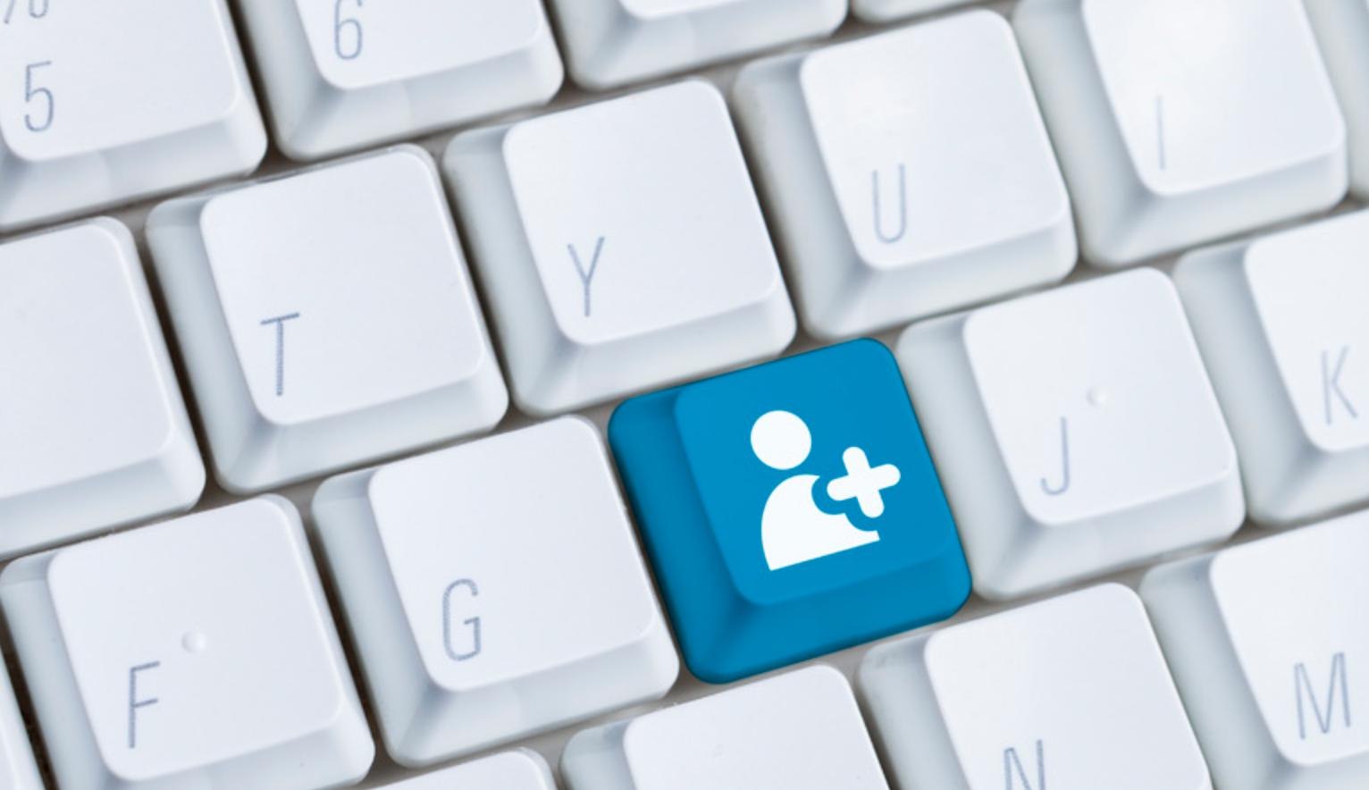 看看他是怎么通过转型互联网1年实现100万+净利润的?