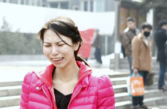 老公越来越沉默了,老公沉默寡言发信息不回