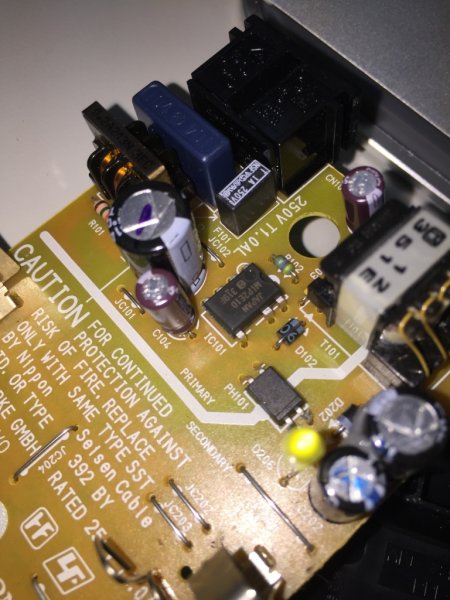 sonycs2a镍氢充电器,拆解sony充电器