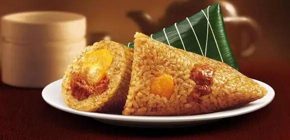 没有套路，很真诚，苏宁球员看望小朋友，阿兰划龙舟