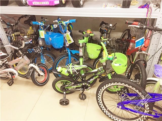 汉正街童装直播间秒杀,汉正街品牌童装直播间