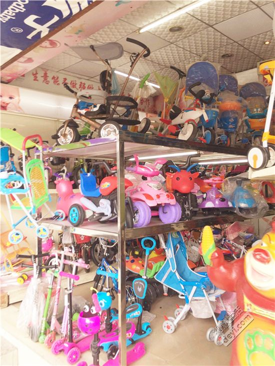 汉正街童装直播间秒杀,汉正街品牌童装直播间