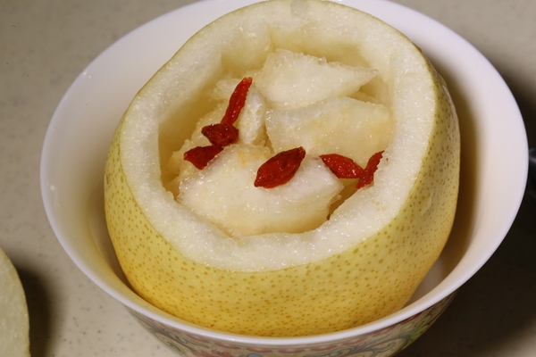 将滋补进行到底-原只冰糖燕窝炖雪梨