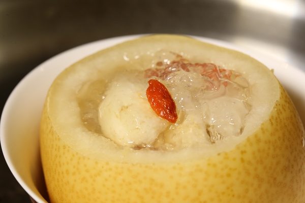 将滋补进行到底-原只冰糖燕窝炖雪梨