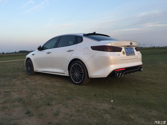 k5改装轮毂18寸一套多少钱,16款起亚k5改装中控多少钱