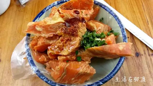 弥渡寅街黄粉多少钱一盒,弥渡寅街黄粉锅巴