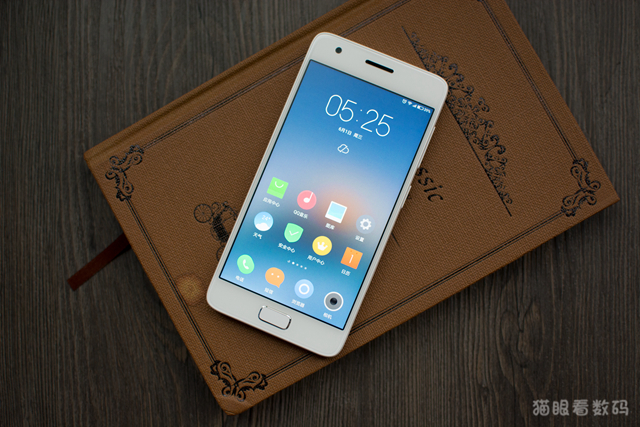 联想zukz2值不值得入手,联想zukz2屏幕多少寸