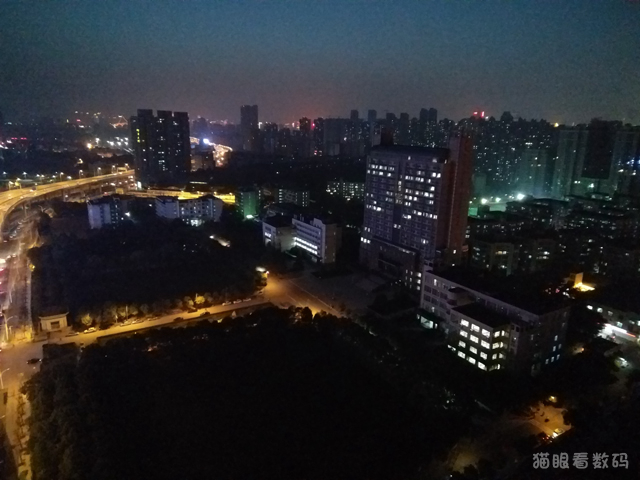 联想zukz2值不值得入手,联想zukz2屏幕多少寸