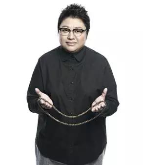 在汪涵陪伴下见初恋、跳韩舞，被韩红少女心吓到了，同性传闻假？