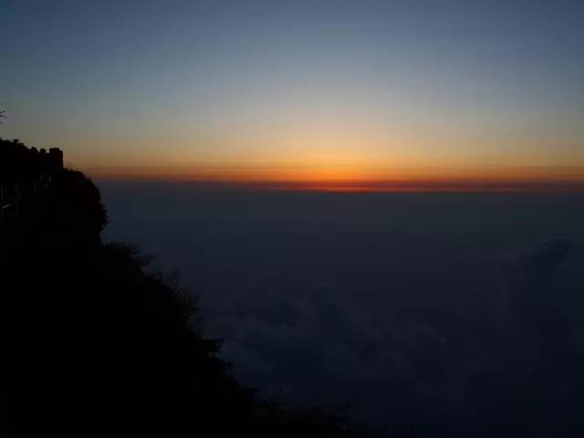 猴年马月开始了,别忘了峨眉山景区属猴免费!