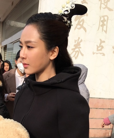 杨紫华晨宇的关系,杨紫评价华晨宇