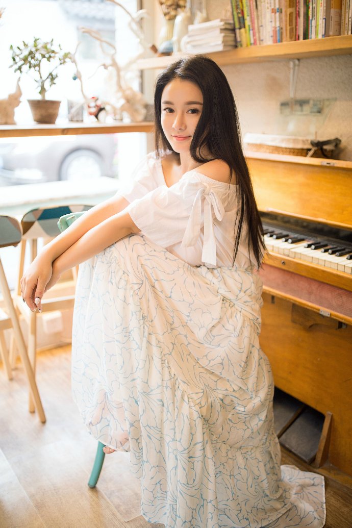 杨紫华晨宇的关系,杨紫评价华晨宇