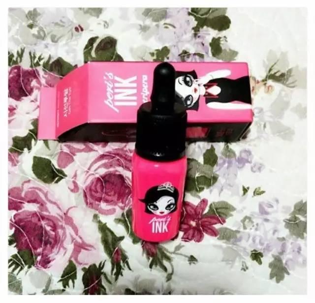 吃土少女最爱的显白口红,复古吃土色口红的图片