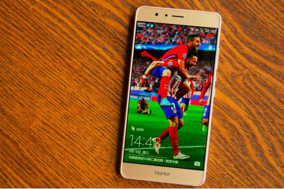 荣耀V8到底怎么样,荣耀v8全方位测评
