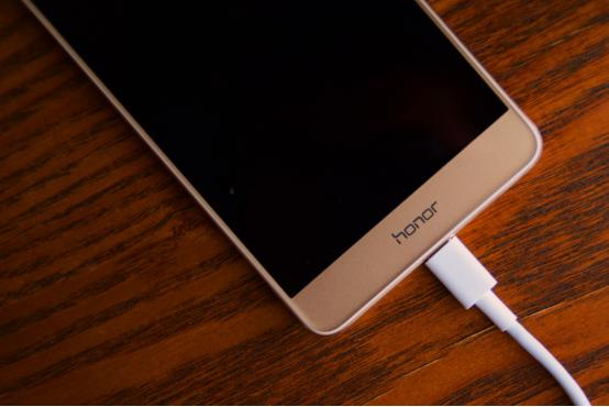 荣耀V8到底怎么样,荣耀v8全方位测评